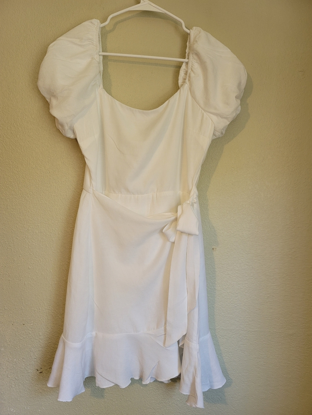 Square-Neck Puff Sleeve Wrap Mini Dress in White - Picture 2 of 10